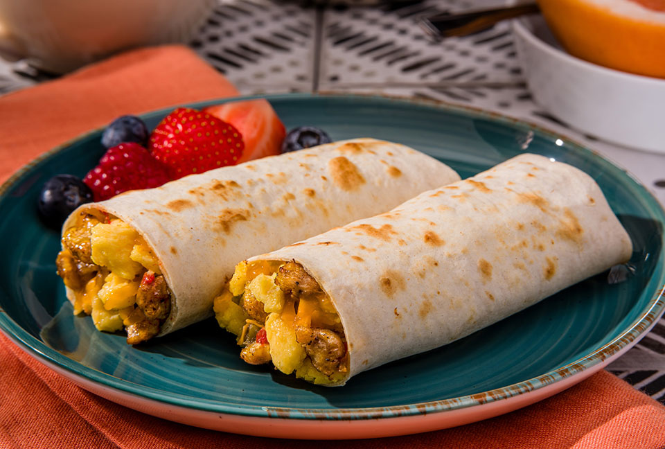 El Monterey Signature Egg, Sausage & Cheese Burritos