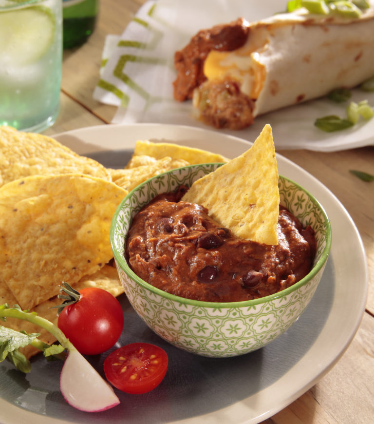 El Monterey®️ Family Pack Beef, Bean & Cheese Flavor Chimichangas - Ruiz  Foodservice