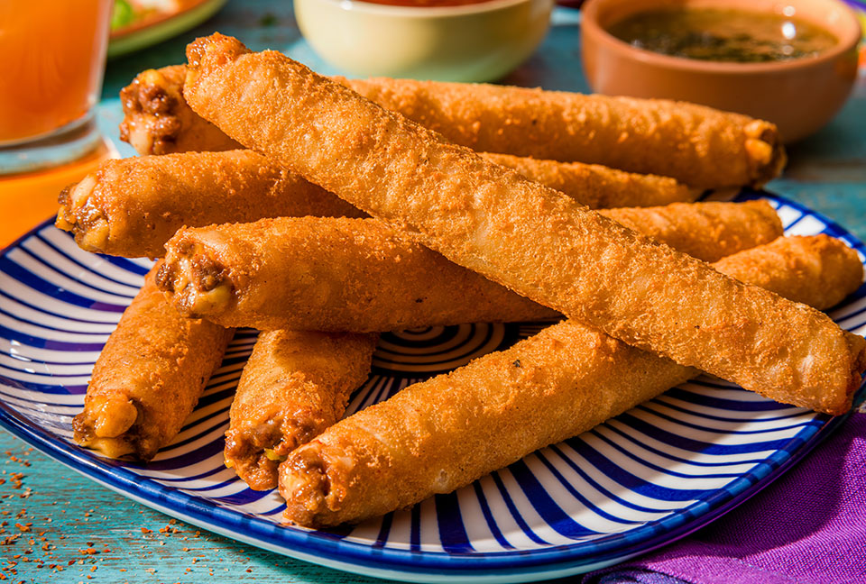 El Monterey Extra Crunchy Taco Seasoned Beef Taquitos