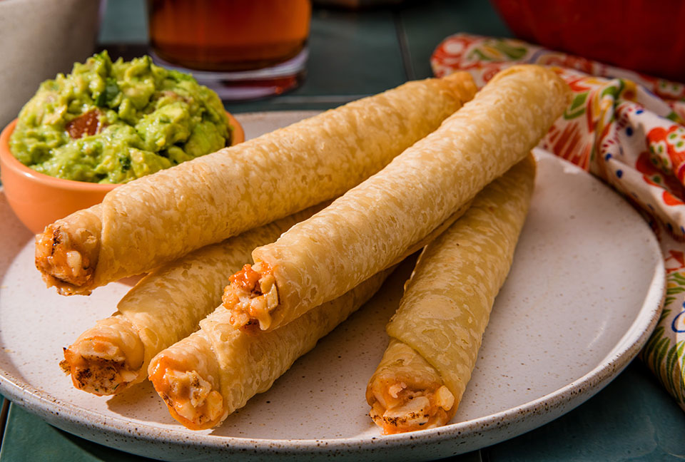 El Monterey Mexican Grill Chicken & Cheese Taquitos